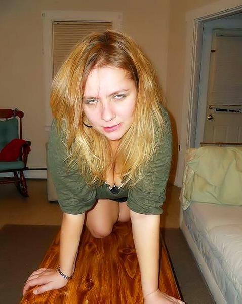 Разведенка Лида любит сосать члены 3 фото