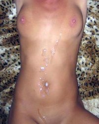 Домашняя девка и ее озабоченный муженек 14 фотография