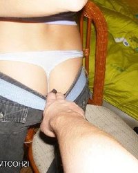 Молодая сучка раздевается для классной дрочки 6 фотография Молодая сучка раздевается для классной дрочки 6 фотография