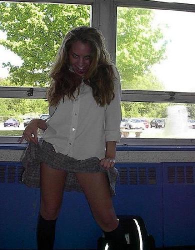 Сучки любят поебаться 3 фото