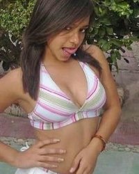 Давалка Мила зажигает по взрослому 12 фотография