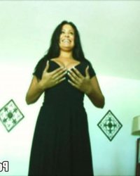 Развратная мамаша удовлетворяет своего любовника 1 фотография