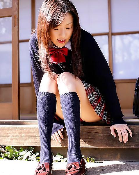 Вьетнамская шлюшка ждет-не дождется хуя 1 фото