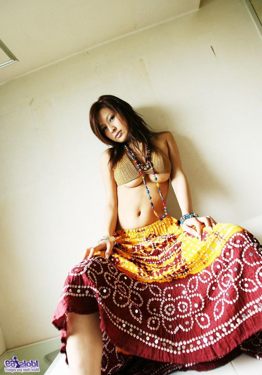 Сисятка азиатка 14 фото