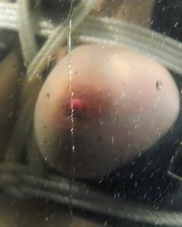 У рыжей упругие дойки 4 фотография