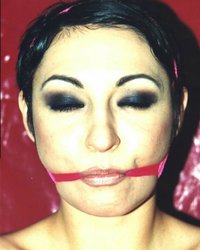 Коротковолосая шлюшка обожает бандаж 10 фотография Коротковолосая шлюшка обожает бандаж 10 фотография