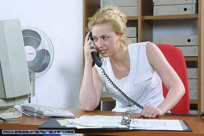 Подборка давалок, наслаждающих мастурбацией 2 фото