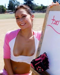 Спортсменка Вита обожает брать за щеку 3 фотография