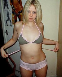 Загорелую сучку выебали летним днем сзади 1 фотография Загорелую сучку выебали летним днем сзади 1 фотография