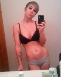 Ира фотографирует сама себя в голом виде 10 фотография Ира фотографирует сама себя в голом виде 10 фотография