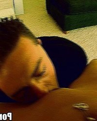 Милаха дрочила на качелях, а потом взяла за щеку 5 фотография Милаха дрочила на качелях, а потом взяла за щеку 5 фотография