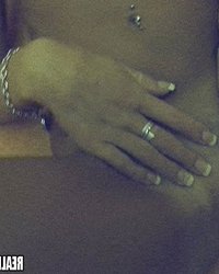 Худенькая Люда разделась и попрыгала на писюне своего парня 10 фотография Худенькая Люда разделась и попрыгала на писюне своего парня 10 фотография