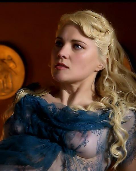 Голая грудастая порно модель 3 фото