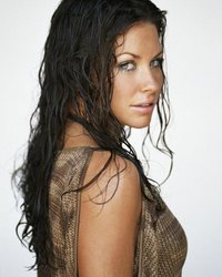 Красивая и дорогая давалка готова поделиться своим телом 11 фотография