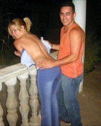 На пьяном празднике начинается сексуальный разврат 15 фотография На пьяном празднике начинается сексуальный разврат 15 фотография