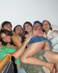 Девки напились и согласны на любую еблю 14 фотография Девки напились и согласны на любую еблю 14 фотография