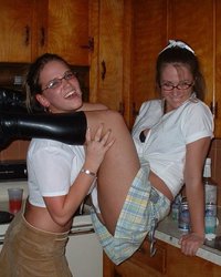 Девки напились и согласны на любую еблю 5 фотография Девки напились и согласны на любую еблю 5 фотография