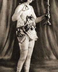 Порно модели начала двадцатого века 4 фотография Порно модели начала двадцатого века 4 фотография