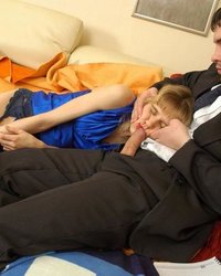 Озабоченный медиум ввел в транс свою пациентку 10 фотография Озабоченный медиум ввел в транс свою пациентку 10 фотография