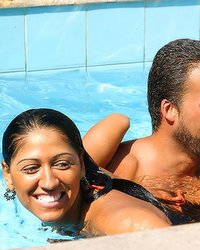 Загорелую сучку выебали летним днем сзади 5 фотография Загорелую сучку выебали летним днем сзади 5 фотография