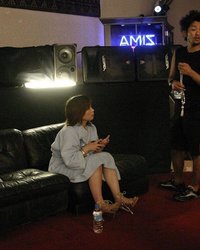 Японские любители порнухи решили снять свою порнуху с милой азиаточкой 2 фотография Японские любители порнухи решили снять свою порнуху с милой азиаточкой 2 фотография