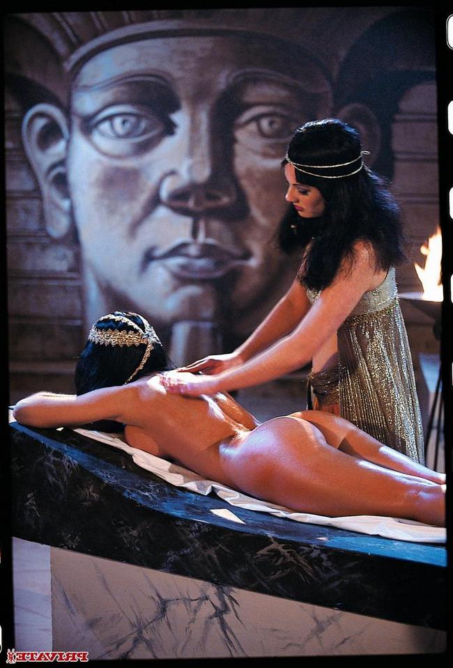 Пара первобытных сучек для парня 27 фото