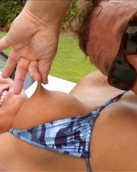 Линдсей выбирала себе купальник 24 фотография Линдсей выбирала себе купальник 24 фотография