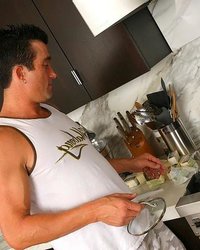 Домохозяйка Сара в нижнем белье 8 фотография Домохозяйка Сара в нижнем белье 8 фотография