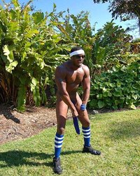 Голые наездницы совратили кучерявого конюха 10 фотография Голые наездницы совратили кучерявого конюха 10 фотография