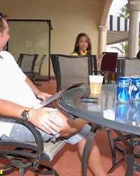 Познакомился на курорте с симпатичной бабой 1 фотография Познакомился на курорте с симпатичной бабой 1 фотография