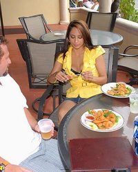 Познакомился на курорте с симпатичной бабой 3 фотография Познакомился на курорте с симпатичной бабой 3 фотография