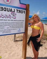 Угостил сладкоежку 1 фотография