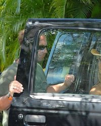 Продавщица фруктов 10 фотография Продавщица фруктов 10 фотография