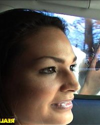 Закадрил одинокую брюнетку 3 фотография Закадрил одинокую брюнетку 3 фотография