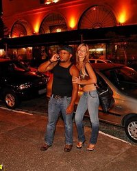 Белая тёлка в Гетто 10 фотография