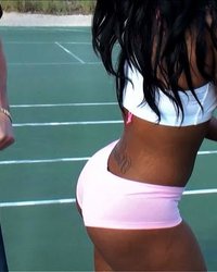 Смазал чёрный зад маслом 1 фотография Смазал чёрный зад маслом 1 фотография