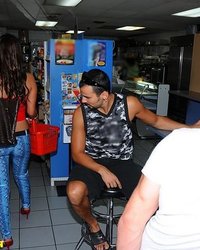 Жизнь втроём 1 фотография Жизнь втроём 1 фотография