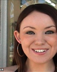 Играет с пиздой подружки 1 фотография Играет с пиздой подружки 1 фотография