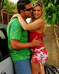 Пригласил знакомую в бассейн 12 фотография Пригласил знакомую в бассейн 12 фотография