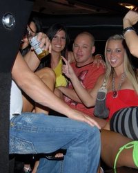 Познакомились в клубе 9 фотография Познакомились в клубе 9 фотография