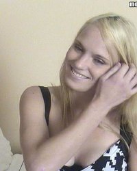 Не стыдится заниматься сексом с незнакомцами 5 фотография Не стыдится заниматься сексом с незнакомцами 5 фотография