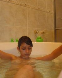 Провинциальная чика вывалила большие бидоны 21 фотография Провинциальная чика вывалила большие бидоны 21 фотография