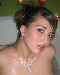 Раскрепощенная Лариса хвастается своими достоинствами 22 фотография Раскрепощенная Лариса хвастается своими достоинствами 22 фотография