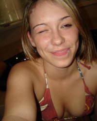 Смачные камшоты на лица девушек 19 фотография Смачные камшоты на лица девушек 19 фотография