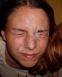 Залитые густой спермой лица 22 фотография Залитые густой спермой лица 22 фотография