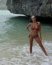 Пляжные красотки в бикини и голышом 7 фотография Пляжные красотки в бикини и голышом 7 фотография