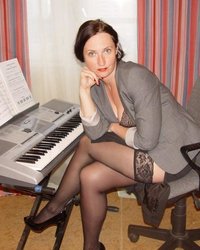 Домохозяйки с упругими бидонами избавились от трусишек 20 фотография Домохозяйки с упругими бидонами избавились от трусишек 20 фотография