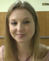 Красотка обхватила губками набухшую головку 6 фотография Красотка обхватила губками набухшую головку 6 фотография