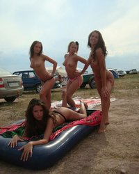 Дантистки разделись на вечеринке 20 фотография Дантистки разделись на вечеринке 20 фотография