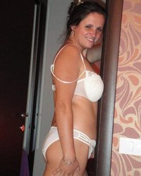 Минетчица приняла хуй в пилотку 2 фотография Минетчица приняла хуй в пилотку 2 фотография